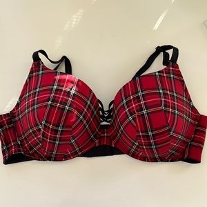 Torrid - 360 Smoothing - Plunge Push Up Bra